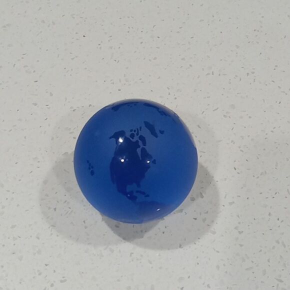 Cobalt Blue frosted satin glass globe of the world paperweight. Vintage … - Picture 2 of 4